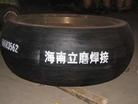 修復(fù)后的立磨磨輥